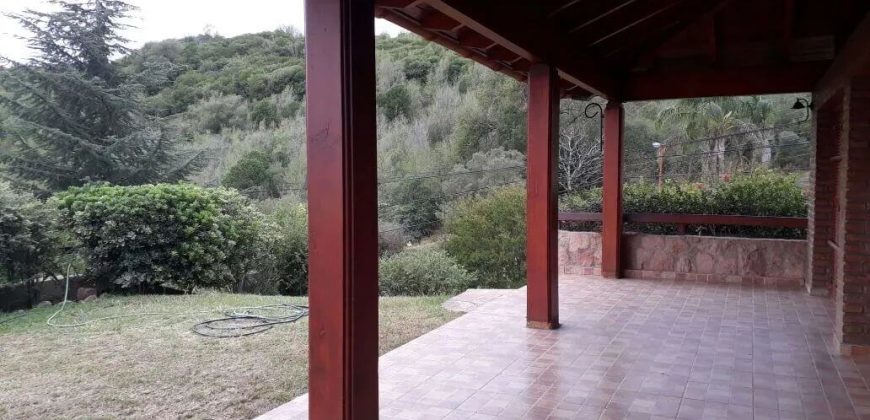 VENTA CASA CON PISCINA, VILLA CARLOS PAZ