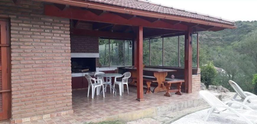 VENTA CASA CON PISCINA, VILLA CARLOS PAZ