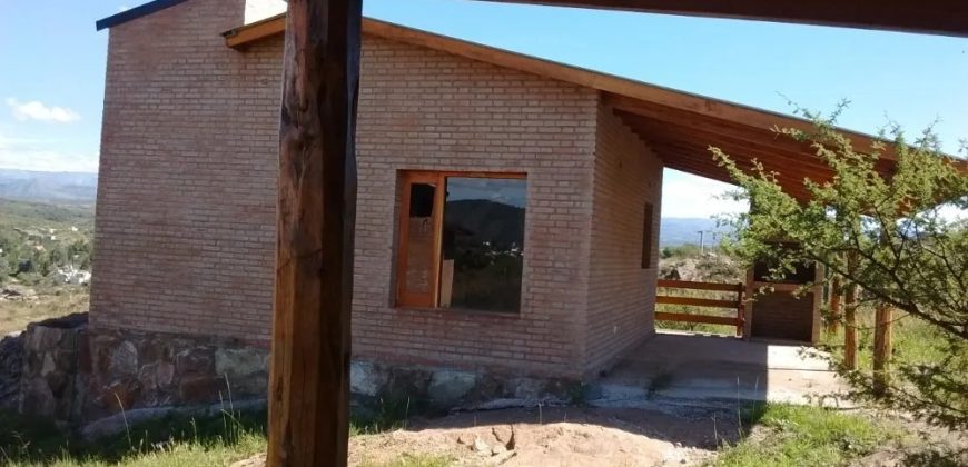 VENTA/PERMUTA COMPLEJO DE 4 CABAÑAS A TERMINAR, VILLA CARLOS PAZ