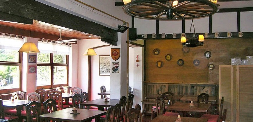 VENTA RESTAURANTE Y HOSTERIA EN CENTRO Villa General Belgrano