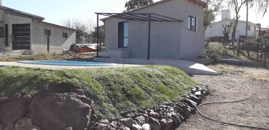 VENTA CASA C/PILETA Santa Cruz del Lago